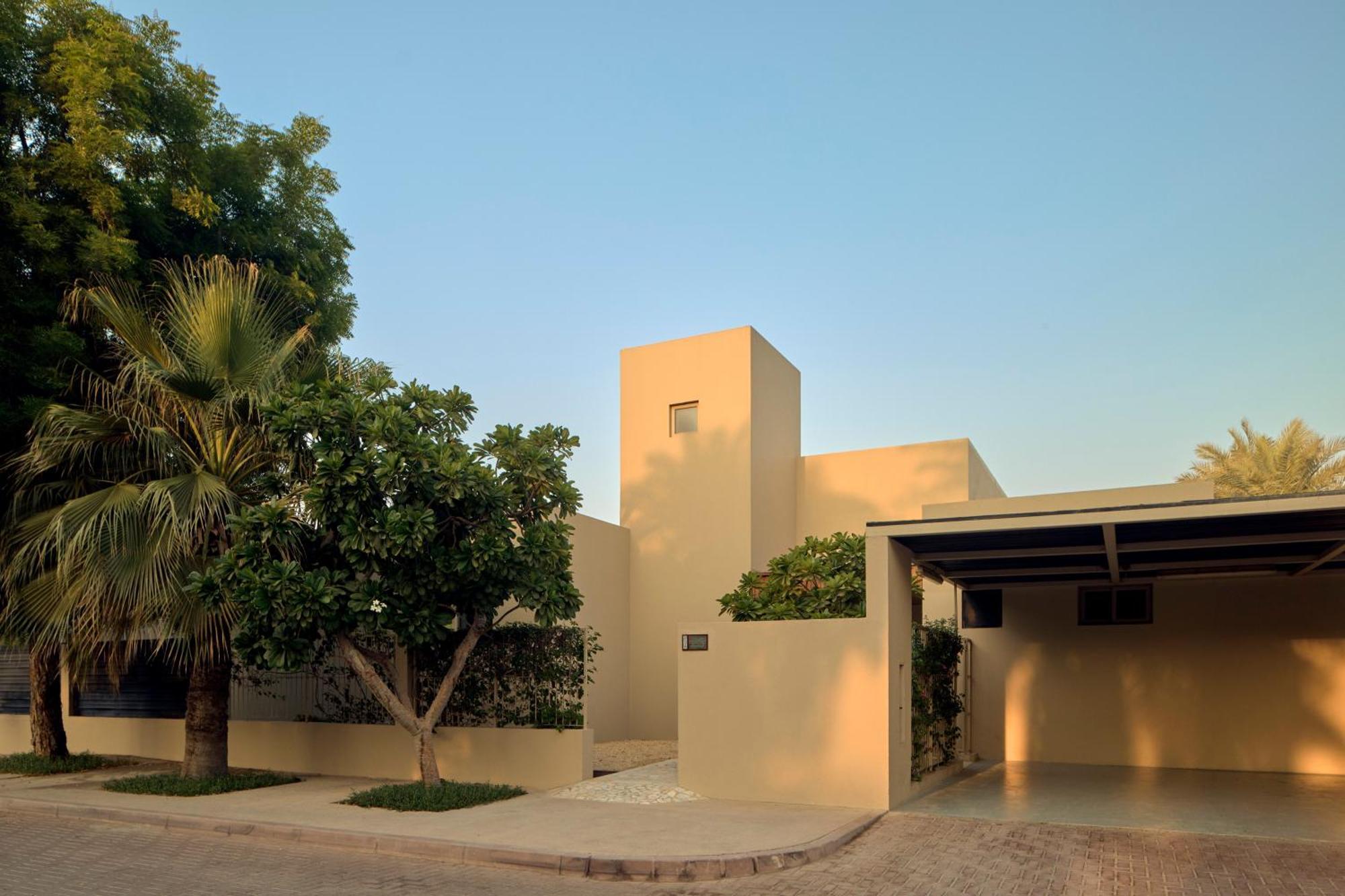Meliá Desert Palm Member of Meliá Collection Dubái Exterior foto The Chapel of St. Francis Xavier